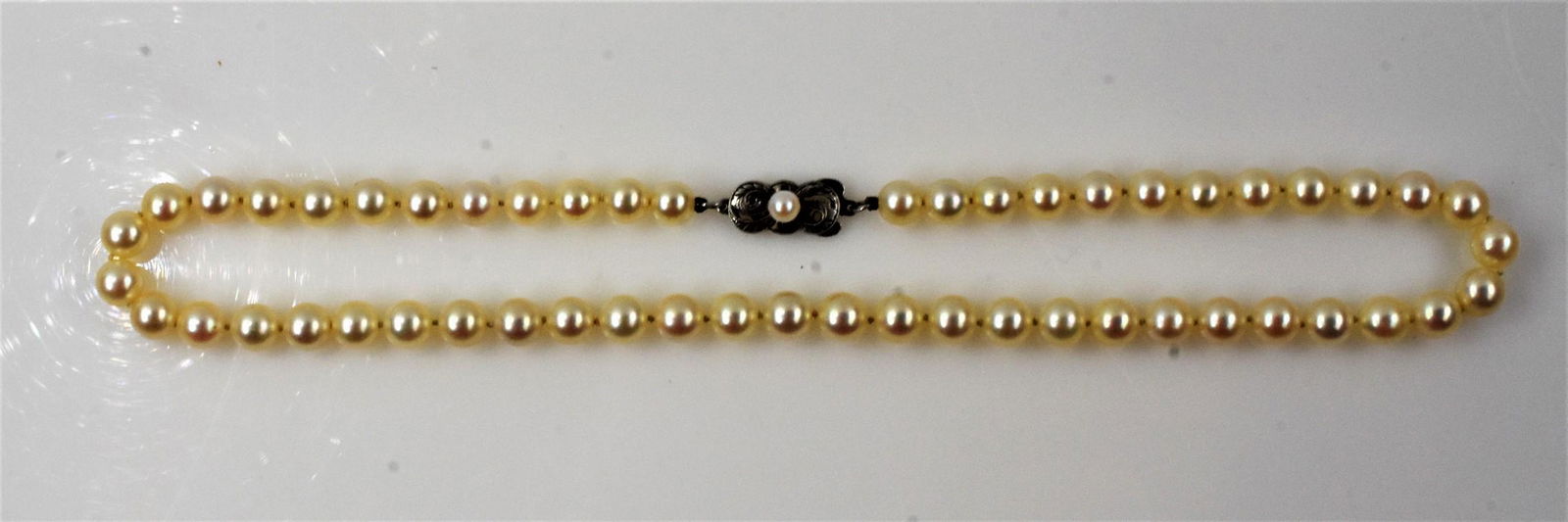 Mikimoto Pearl Necklace (1 of 3)