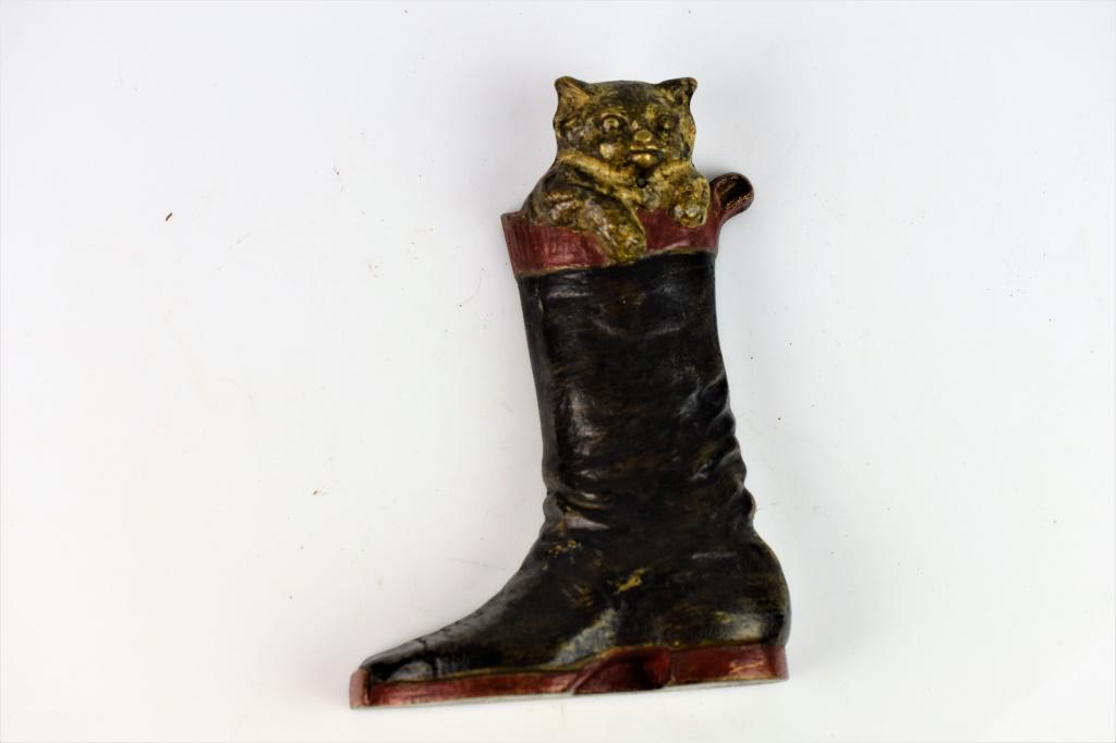 Antique Puss-In-Boot Door Stop (1 of 3)