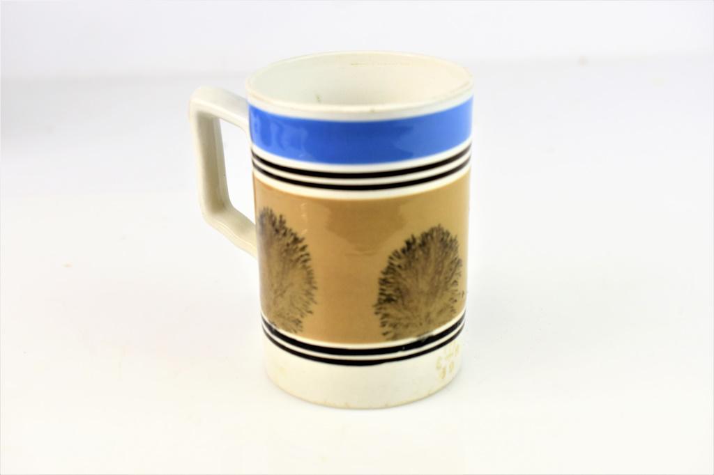 Antique Mochaware Tankard Pint with Banding (1 of 3)