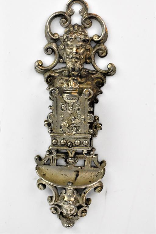Cast Iron Figural Wall Hanging Match Safe (1 of 1)