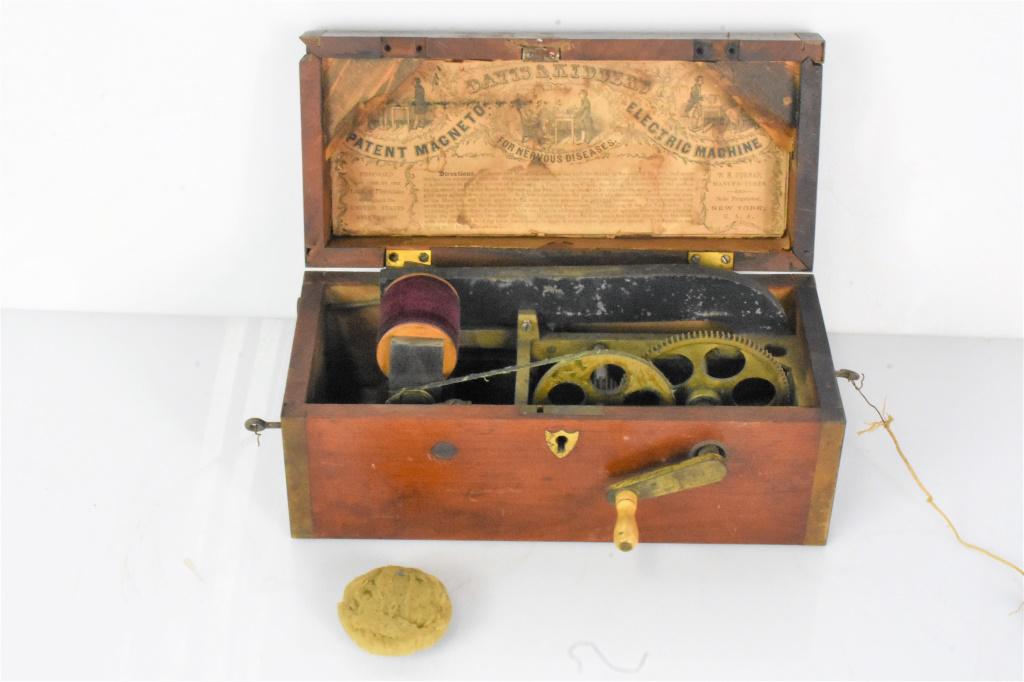 Davis & Kidders Electric Quack Machine (1 of 3)