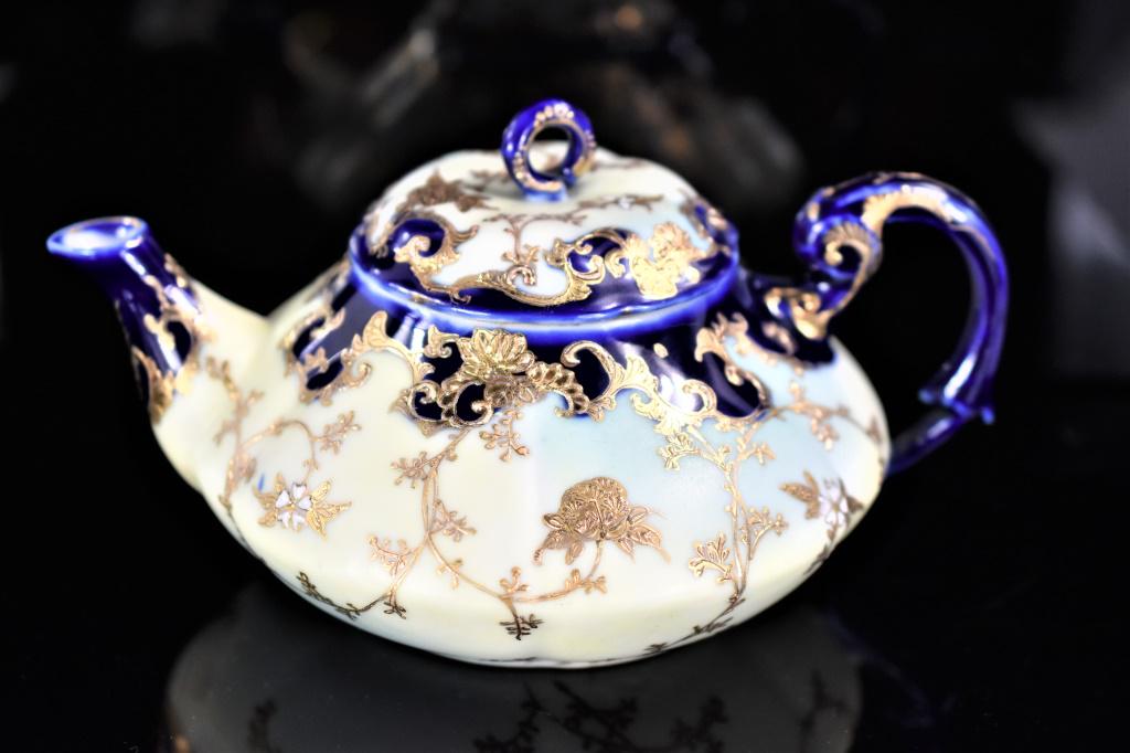 Antique Nippon Porcelain Enameled TeaPot (1 of 3)