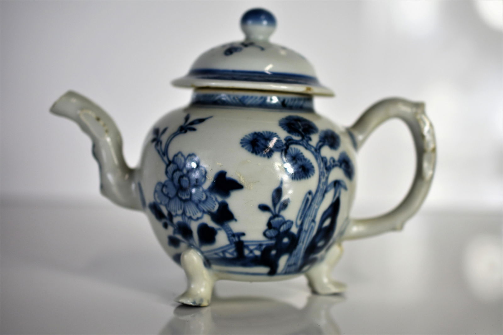 Antique Chinese Blue & White Teapot (1 of 13)