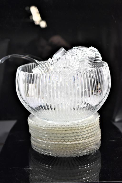 Heisey Crystolite Punch Bowl & Luncheon set (1 of 18)