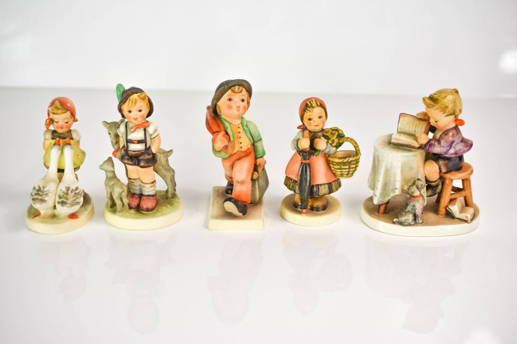 Goebel Hummel Figurine Grouping (1 of 6)
