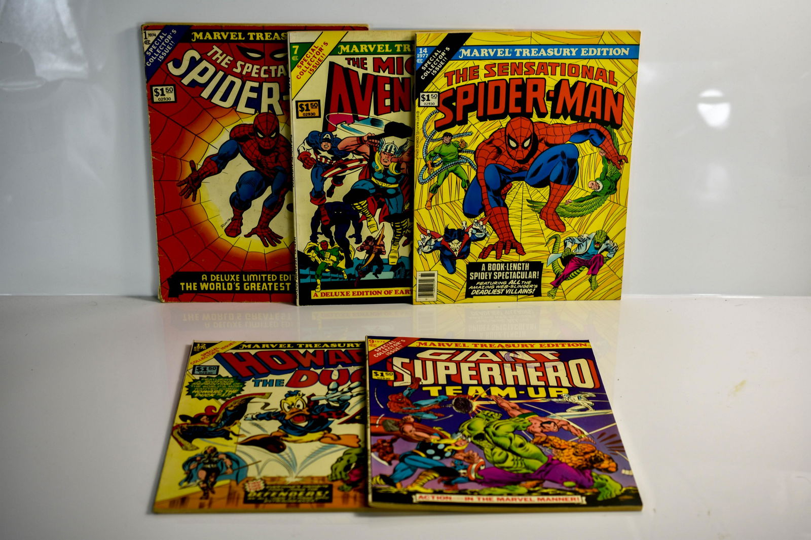 Marvel Treasury Edition Comic Grouping (1 of 3)