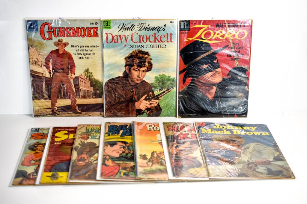 (10) Western Gold and Early Age Comic Grouping (1 of 3)