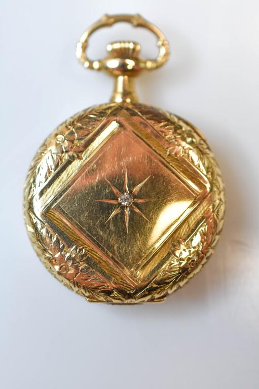 Lady's Gold Cased Elgin Pocket Watch (1 of 6)