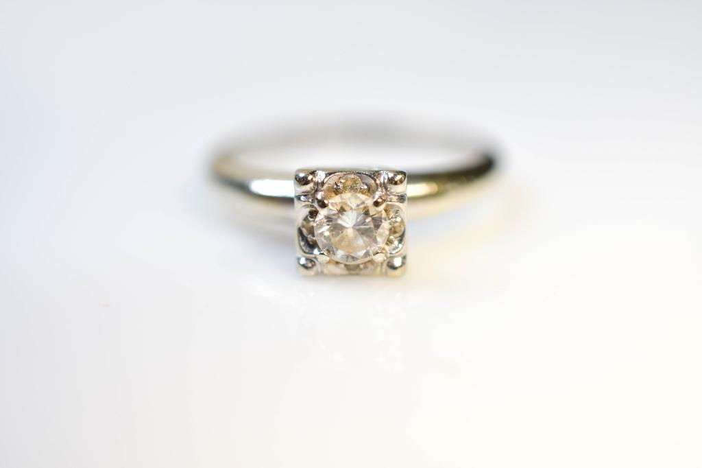 Diamond Engagement Ring (1 of 3)