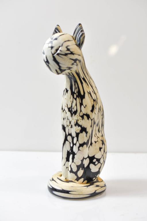 Murano Art Glass Cat Figure Archimeade Seguso: Includes: Murano Art Glass Cat Figure In The Manor Of Archimeade Seguso, Paper/foil Label Removed Measuring Approximately: 9.5" H X 4"