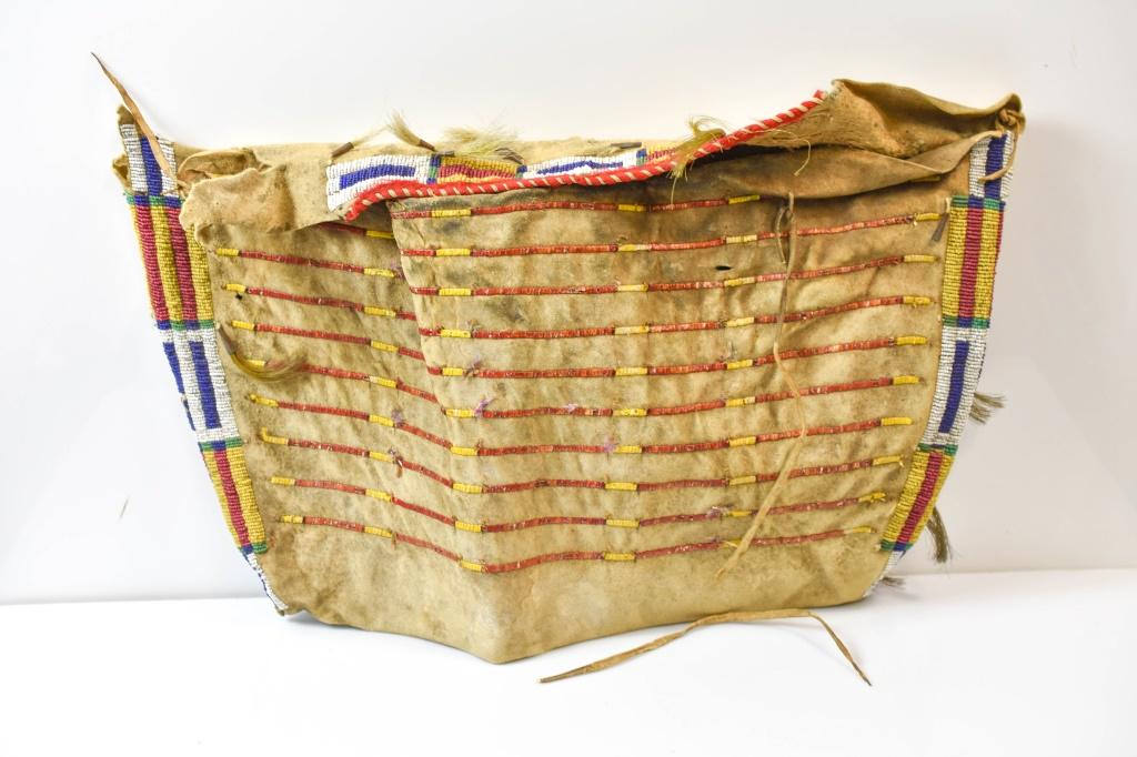 Sioux Beaded And Quilled Hide Possible Bag (1 of 15)