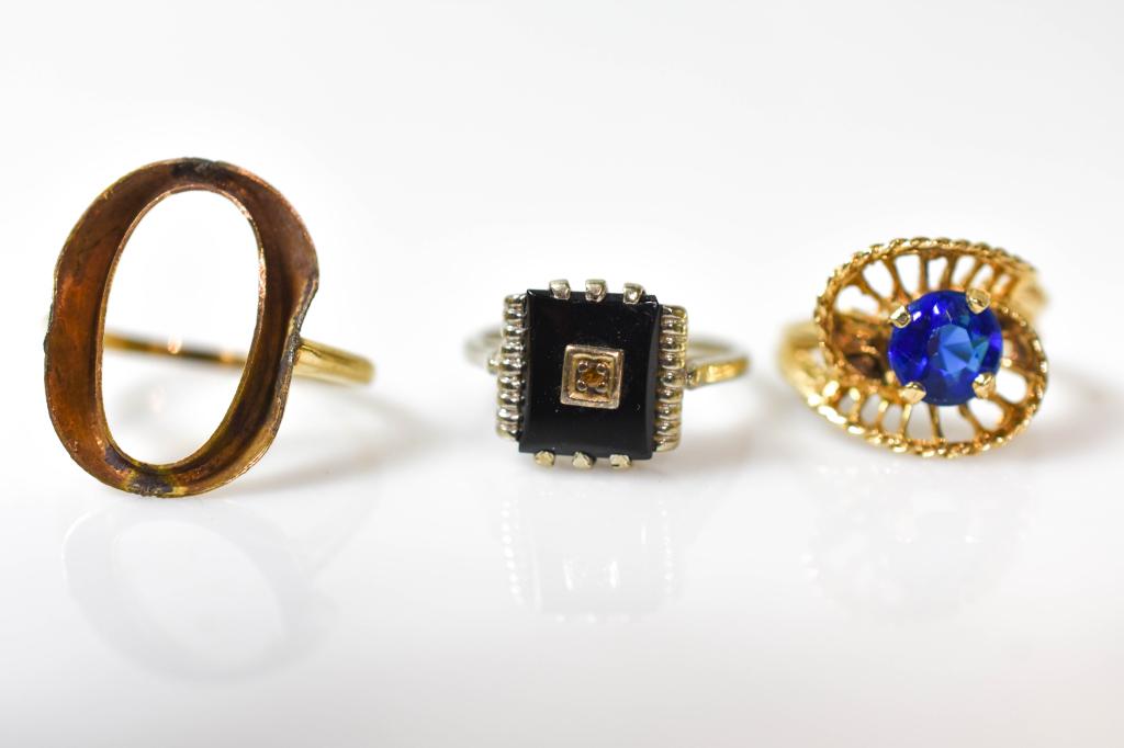 3 Gold Rings (1 of 5)