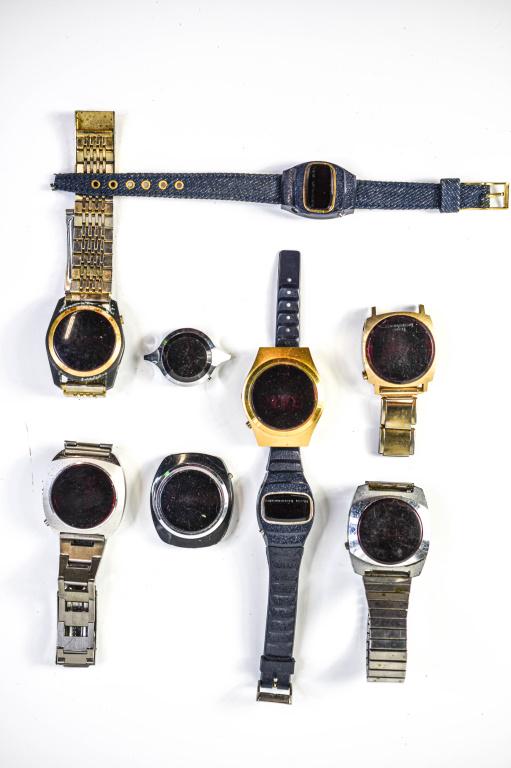 Vintage Texas Instrument Watch Grouping (1 of 6)