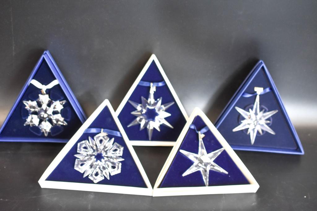 Swarovski Christmas Ornament Grouping (1 of 15)