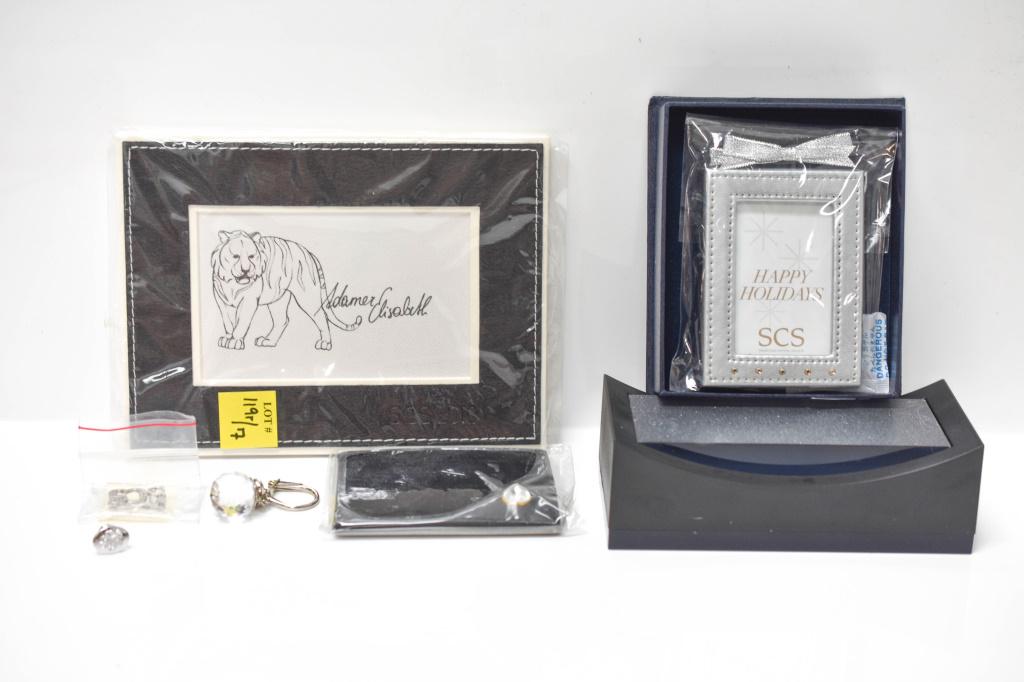 Swarovski Crystal Grouping (1 of 5)