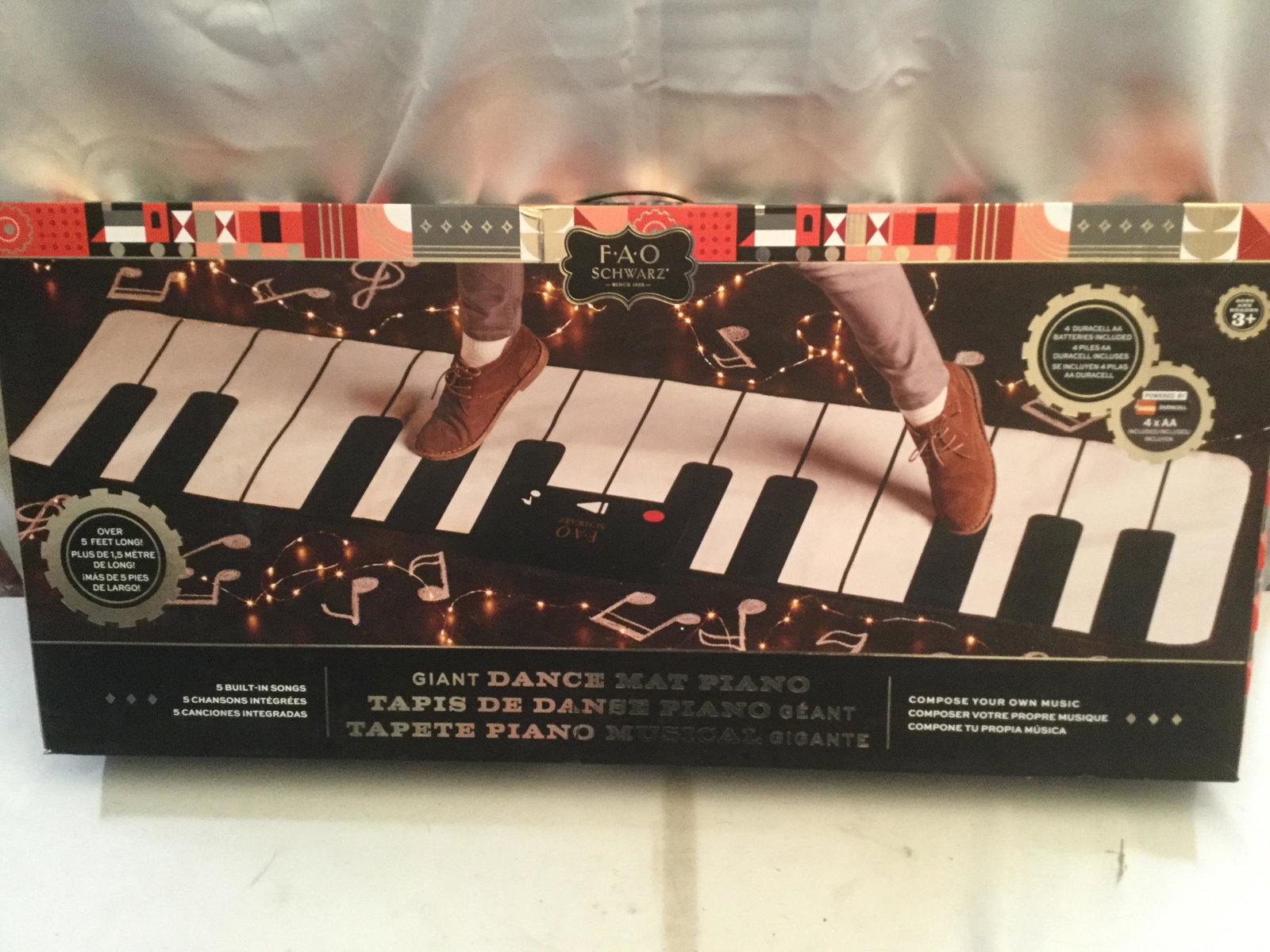 FAO Schwarz Piano (Movie BIG): Large Floor Piano