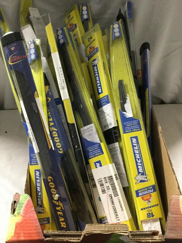25 Large Lot Assorted Wiper Blades Goodyear (1 of 1)