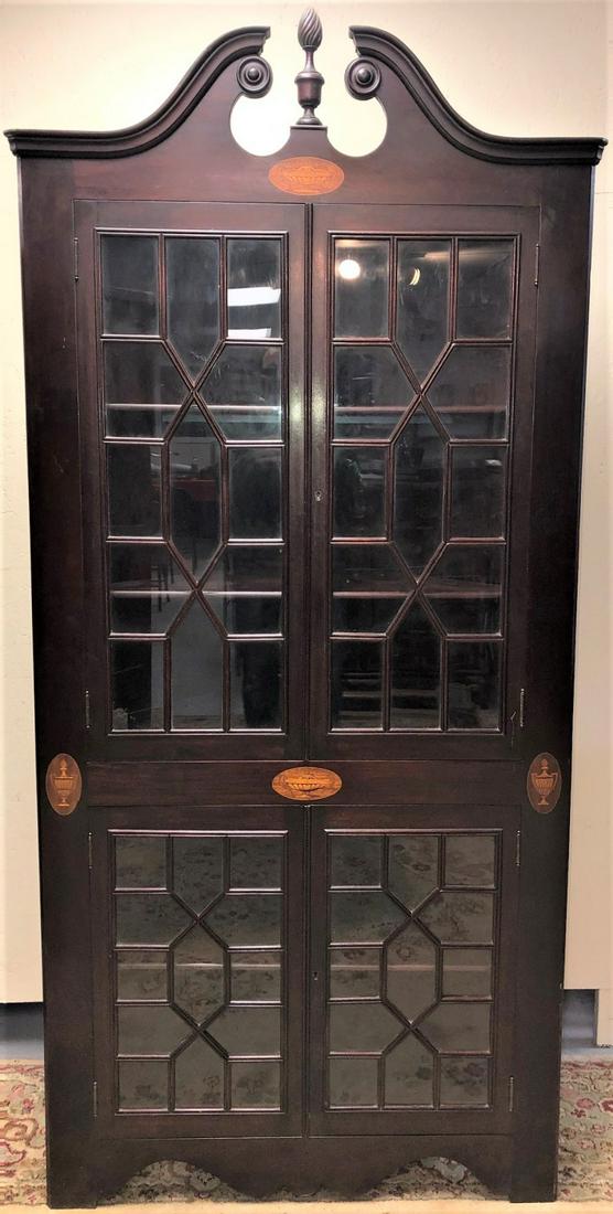 CENTENNIAL INLAID MAHOGANY HEPPLEWHITE STYLE CORNER: SPLIT PEDIMENT TOP, 4 DOORS / MULLIONS & INDIVIDUAL PANES OF GLASS, INLAID MEDALLIONS AND SHAPED BASE - 80" HIGH (FINIAL) X 36" FRONT X 25 1/2" DEEP (SIDE MEASUREMENT)