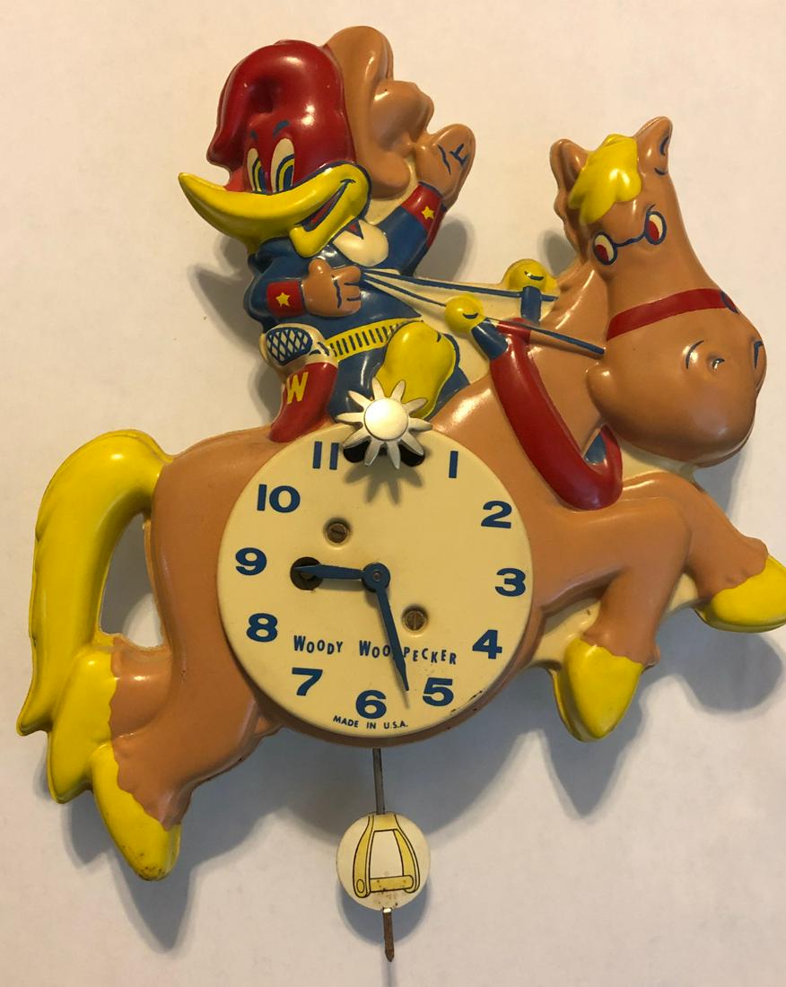 COLUMBIA ANIMATED WOODY WOODPECKER PENDULETTE CLOCK: "COLUMBIA TIME PRODUCTS LASALLE ILL." WOODY WOODPECKER PENDULETTE WALL CLOCK - NO. 535 CIRCA 1959 - THERE WERE ONLY APPROX. 225 OF THESE CLOCKS MADE - APPROX. 7" HIGH