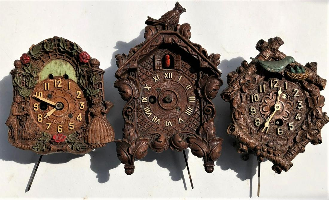 LOT 3 LUX PENDULETTE WALL CLOCKS - AS IS: THE LUX CLOCK MFG. CO. WATERBURY CONN. U.S.A.