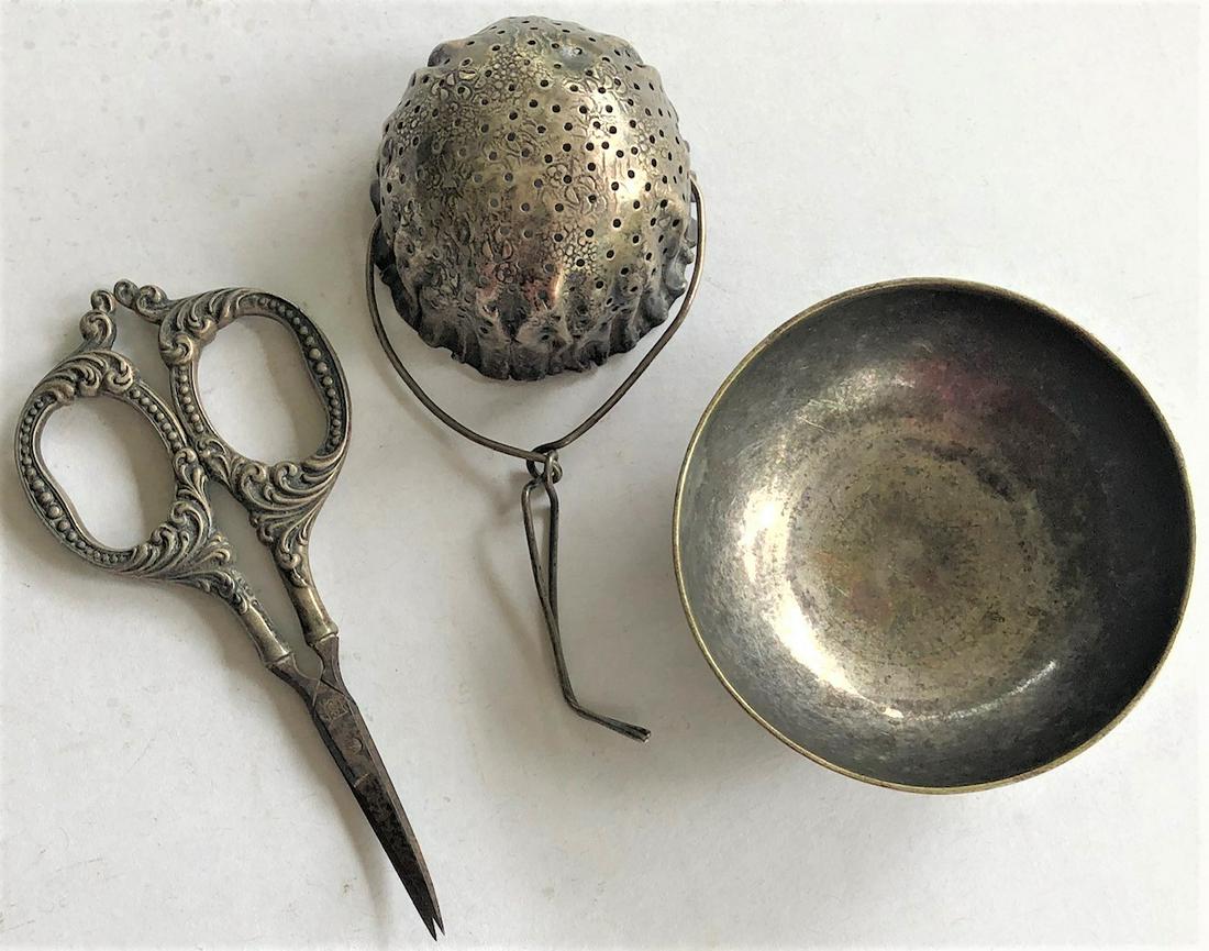 GROUP OF 3 STERLING & S.P. PIECES: STERLING HANDLED SEWING SCISSORS, STERLING SILVER TEA STRAINER & A SMALL "CHRISTOFLE" SILVERPLATE SUGAR BOWL