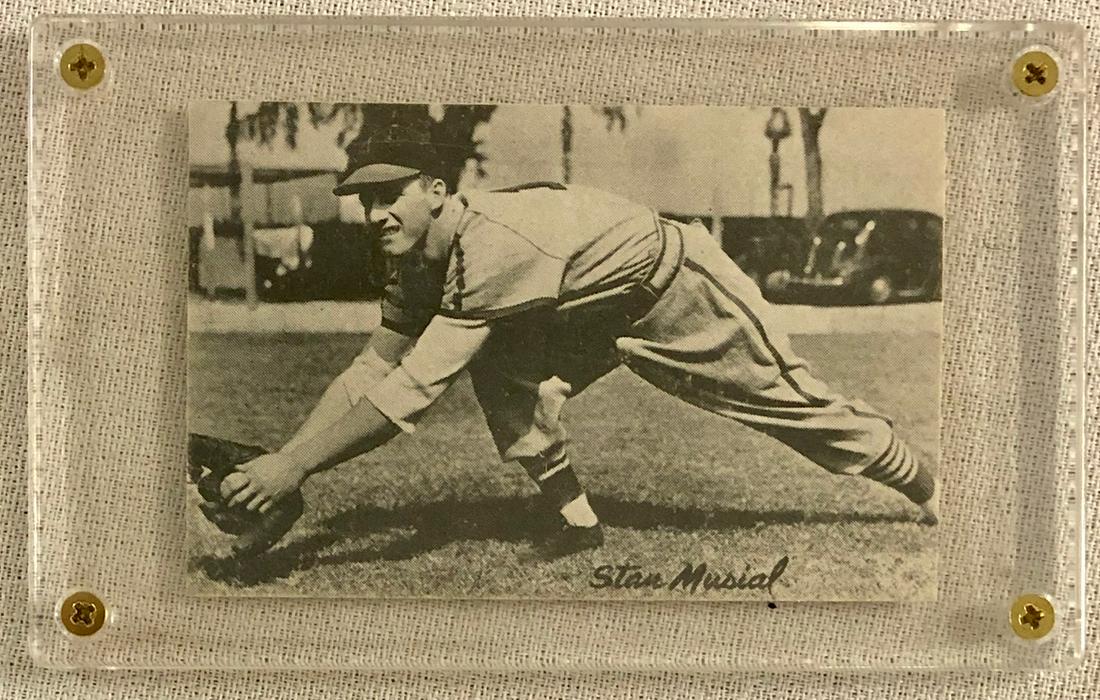 1948 BOND BREAD STAN MUSIAL BASEBALL CARD: 1948 BOND BREAD STAN MUSIAL BASEBALL CARD - VERY GOOD CONDITION...NEAR MINT OR BETTER