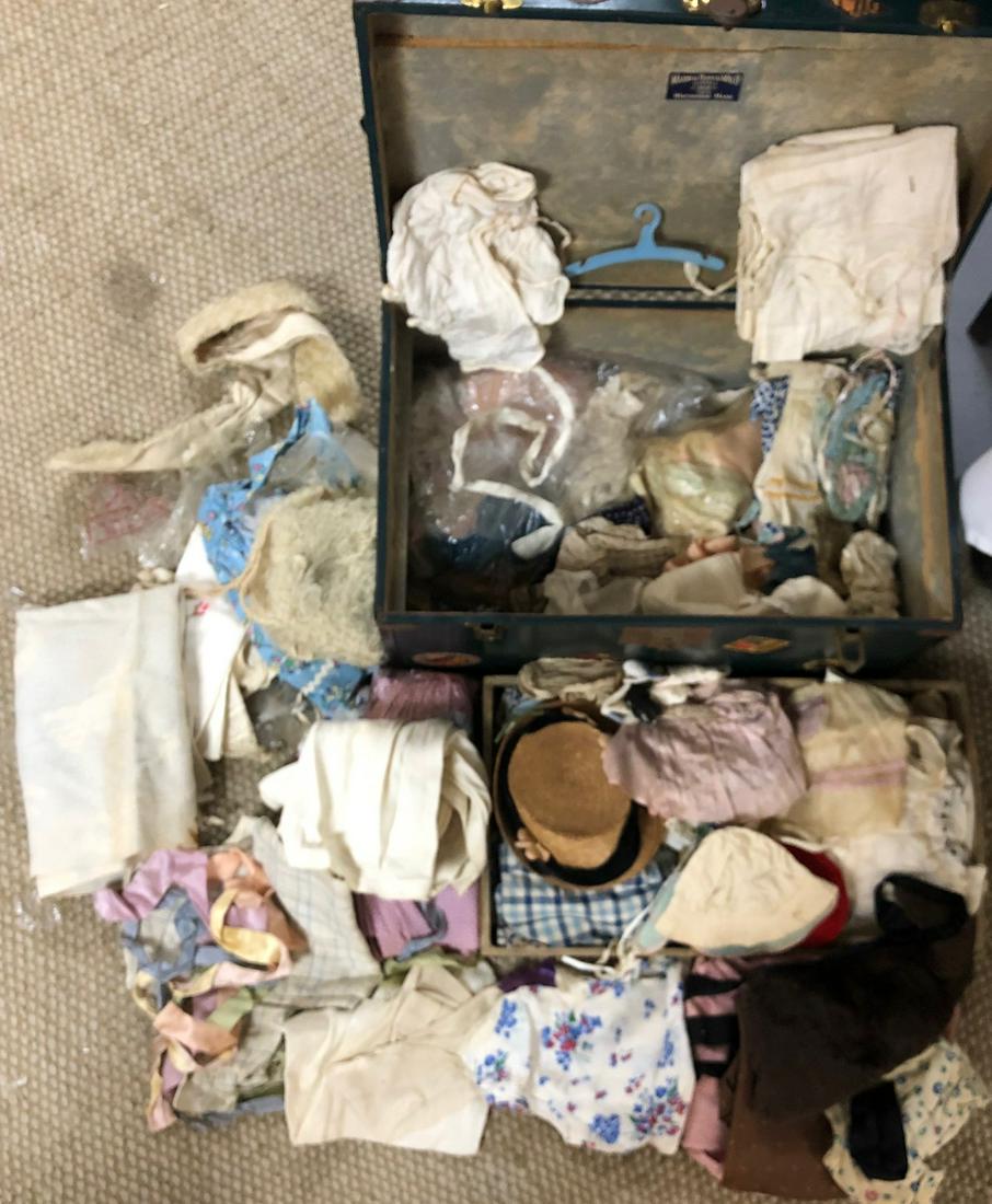 LG LOT VINTAGE DOLL CLOTHES & ACCESSORIES: LG LOT VINTAGE / ANTIQUE DOLL CLOTHES & ACCESSORIES / CHILDREN'S CLOTHES - CHILD'S TOYS - AS FOUND IN TRUNK - TRUNK INCLUDED