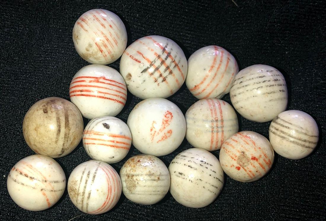LOT 15 19TH C. CHINA MARBLES (1 of 4)