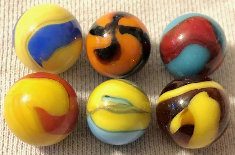 Lot 6 Vintage / Antique Glass Marbles