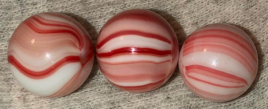 LOT 3 VINTAGE / ANTIQUE GLASS MARBLES (1 of 3)