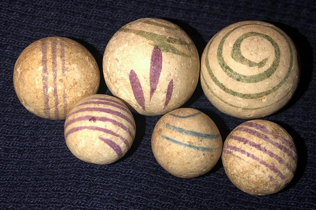 LOT 6 19TH C. DECORATED CLAY MARBLES: LEAVES, HELIX, SPIRALS - 3/8" - 9/16"