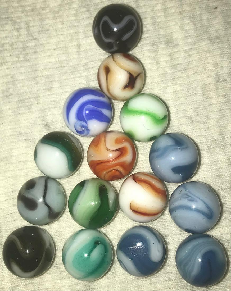 LOT 15 VINTAGE / ANTIQUE GLASS MARBLES: VARIOUS COLORS AND TYPES...AKRO AGATE, SLAG, ALLEY AGATE, CHRISTENSEN, PELTIER, ETC. - 1/2" - 9/16" DIAMETER