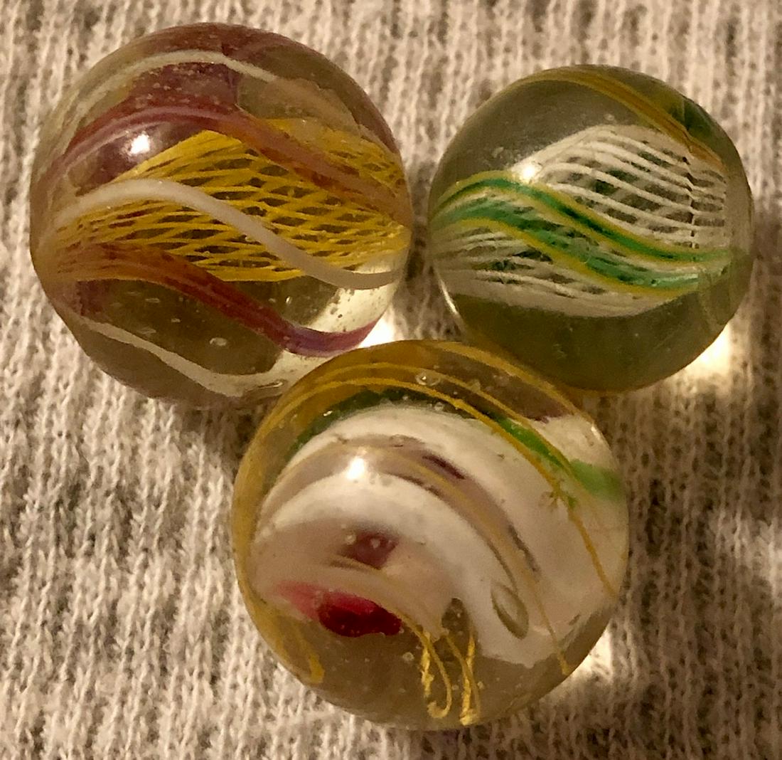 LOT 3 ANTIQUE GERMAN SWIRL GLASS MARBLES (1 of 7)