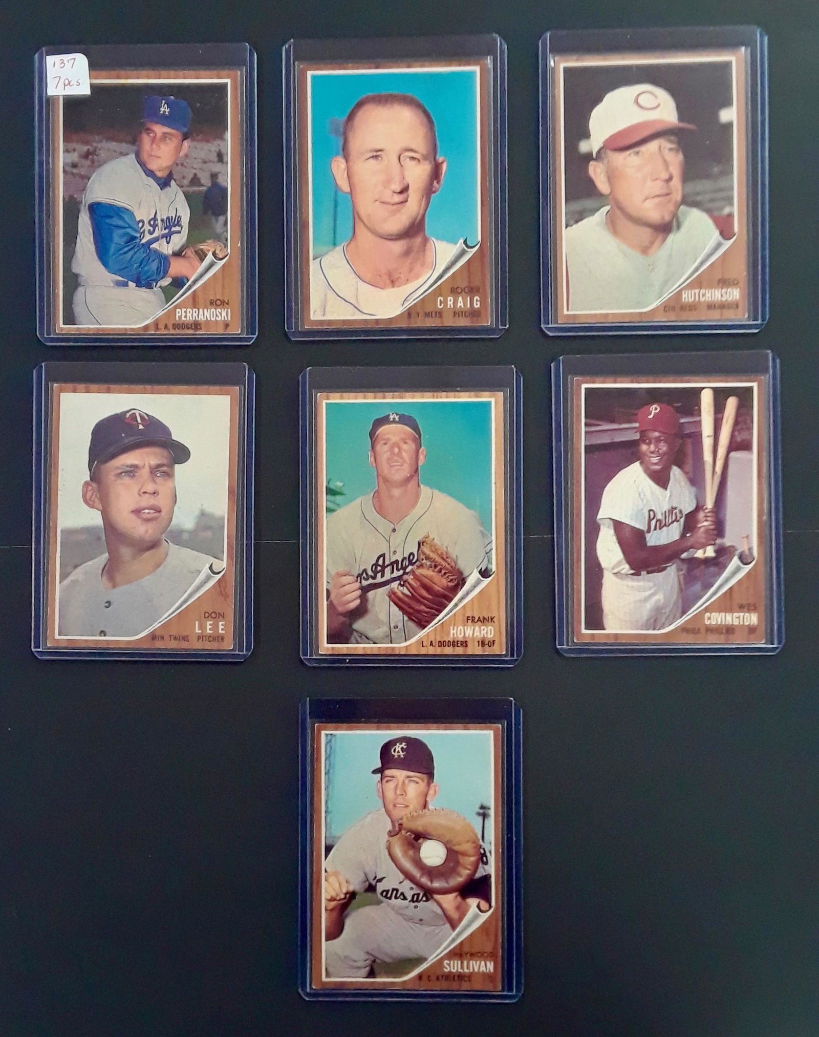 LOT 7 TOPPS 1962 BASEBALL CARDS (1 of 4)