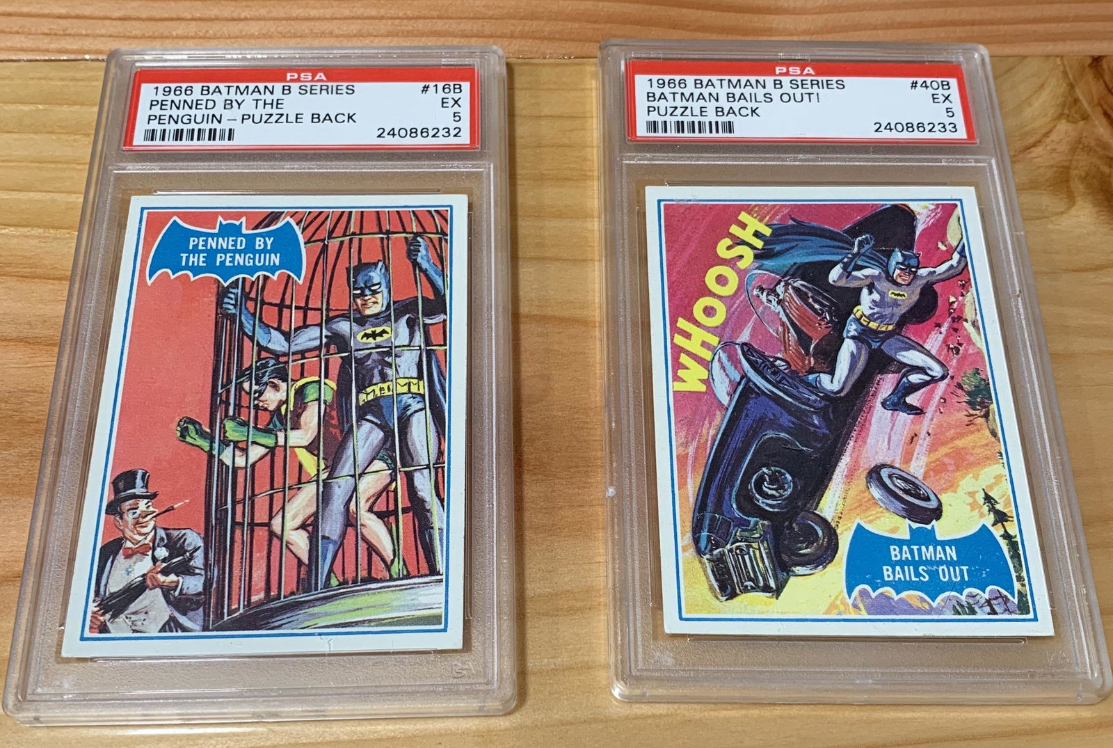 LOT 2 PSA GRADED 1966 BATMAN PUZZLE BACK CARDS (1 of 2)