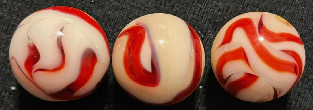 LOT 3 VINTAGE / ANTIQUE GLASS MARBLES: LOT 3 VINTAGE / ANTIQUE GLASS MARBLES - VARIOUS COLORS AND TYPES - AVENTURINE, AKRO AGATE, SLAG, ALLEY AGATE, CHRISTENSEN, PELTIER, ETC. - 1/2" - 17/32"