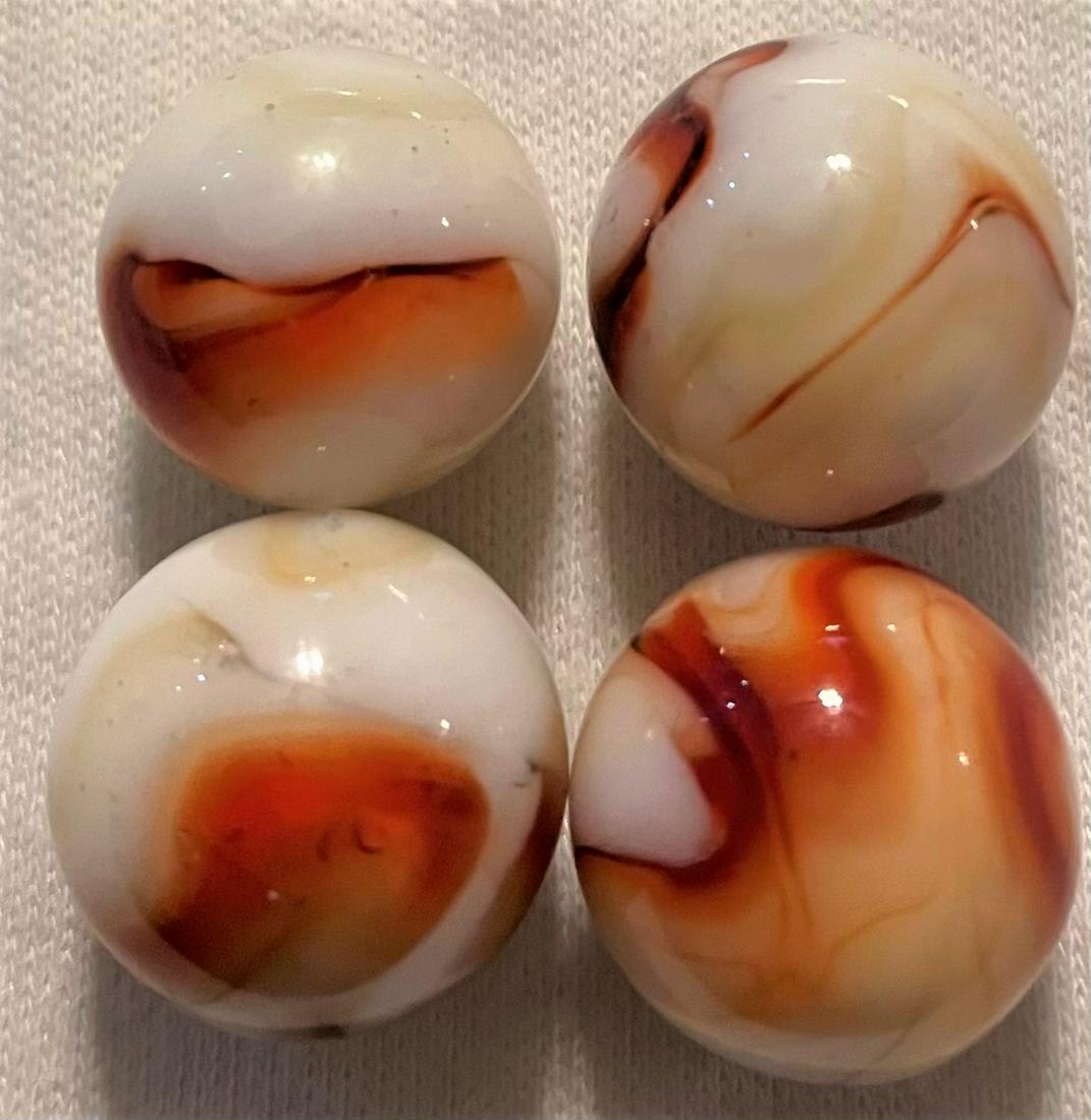 LOT 4 VINTAGE / ANTIQUE GLASS MARBLES: LOT 4 VINTAGE / ANTIQUE GLASS MARBLES - AVENTURINE, AKRO AGATE, SLAG, ALLEY AGATE, CHRISTENSEN, PELTIER, ETC. - 1/2" - 9/16"