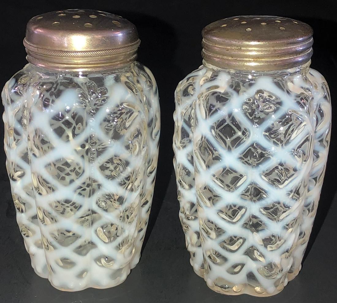 PR WHITE OPALESCENT LATTICE SALT & PEPPER: PR WHITE / CLEAR OPALESCENT LATTICE SALT & PEPPER SHAKERS WITH EMBOSSED FLORAL PANELS - UNDAMAGED GLASS - TOPS MIS-MATCHED - 3 1/2" HIGH
