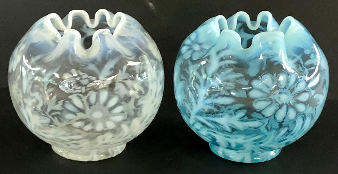 LOT 2 OPALESCENT 'DAISY & FERN' ROSE BOWLS: LOT 2 OPALESCENT 'DAISY & FERN' ROSE BOWLS - ONE WHITE, ONE BLUE - UNDAMAGED