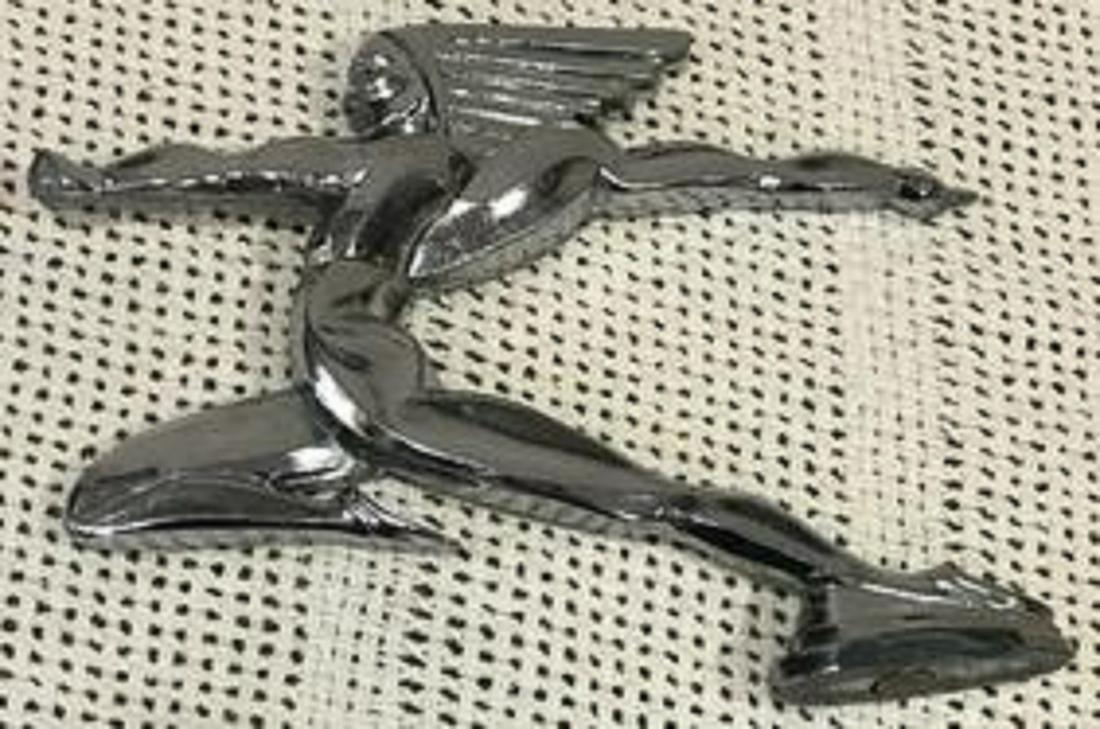 VINTAGE 1936 PONTIAC INDIAN RADIATOR HOOD ORNAMENT (1 of 10)