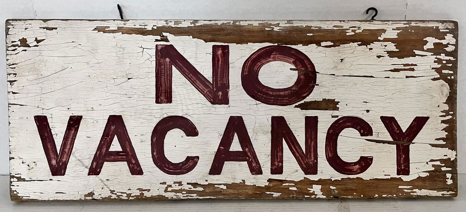 VINTAGE WOODEN DOUBLE SIDED SIGN "NO VACANCY" AND "CLOSED" (1 of 3)
