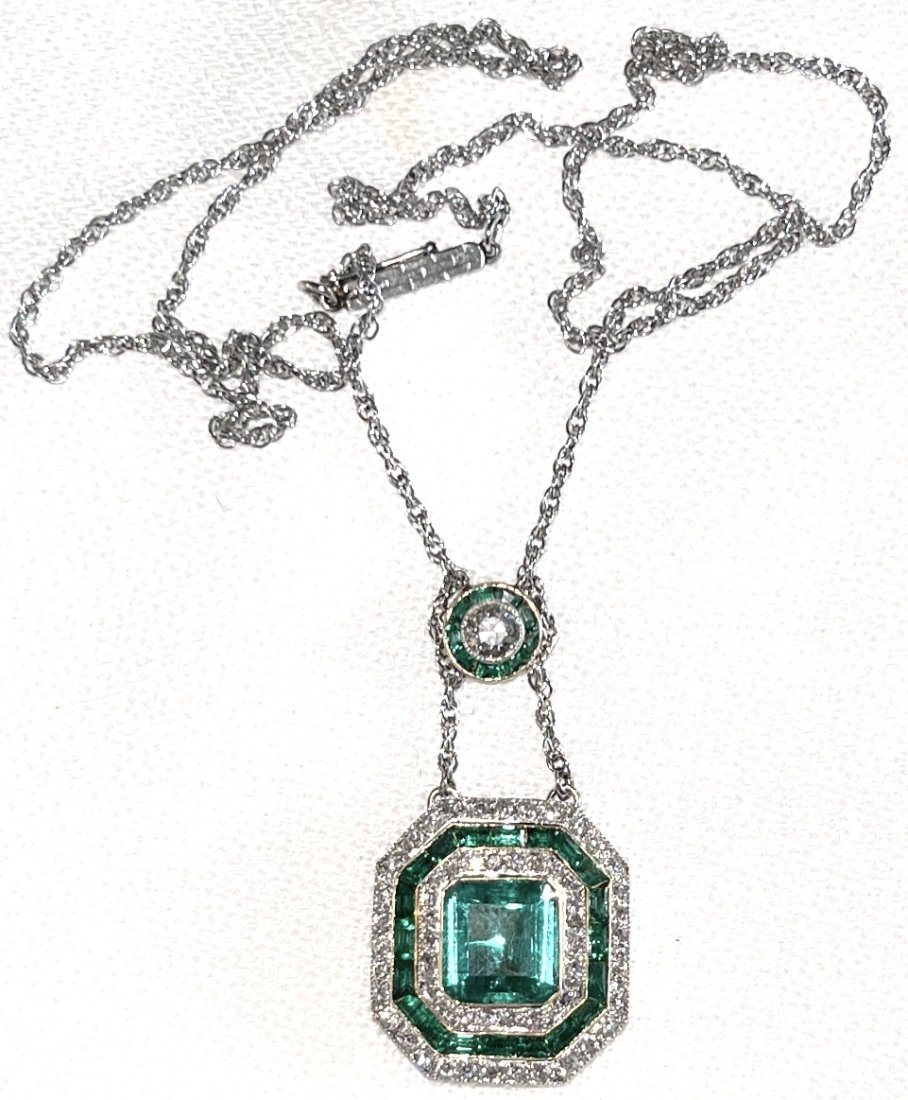 18K GOLD, PLATINUM DIAMOND & EMERALD PENDANT & NECKLACE (1 of 7)
