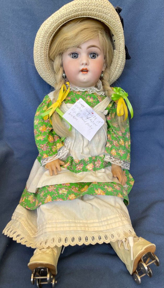 ANTIQUE GERMAN 19" SIMON HALBIG #1079 DOLL (1 of 10)