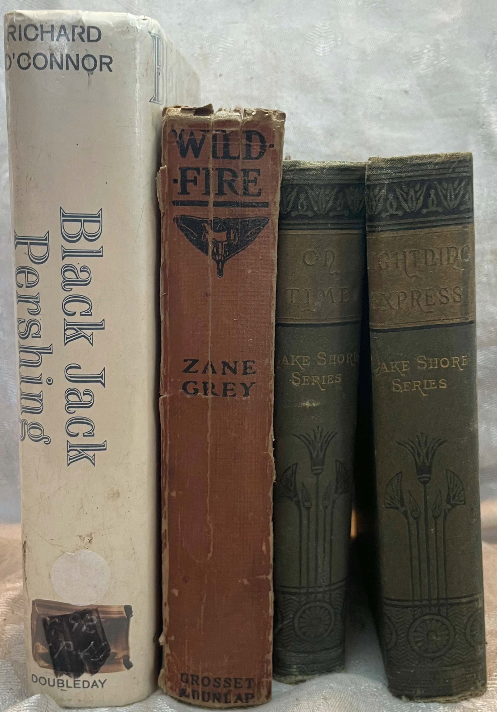 EXPLORE HISTORY - LOT OF 4 (1 of 14)