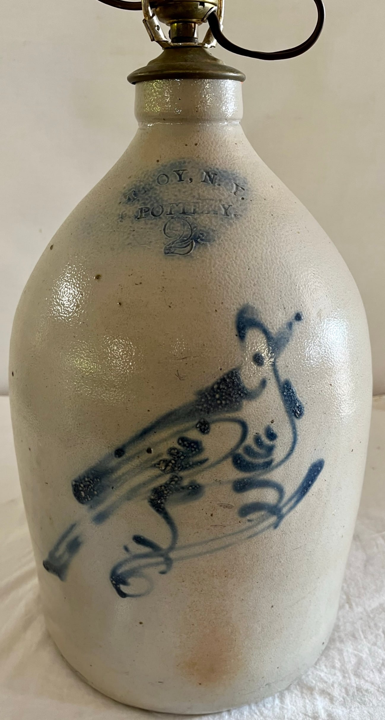 2 GALLON STONEWARE JUG W/ BLUE DECORATED BIRD (1 of 16)