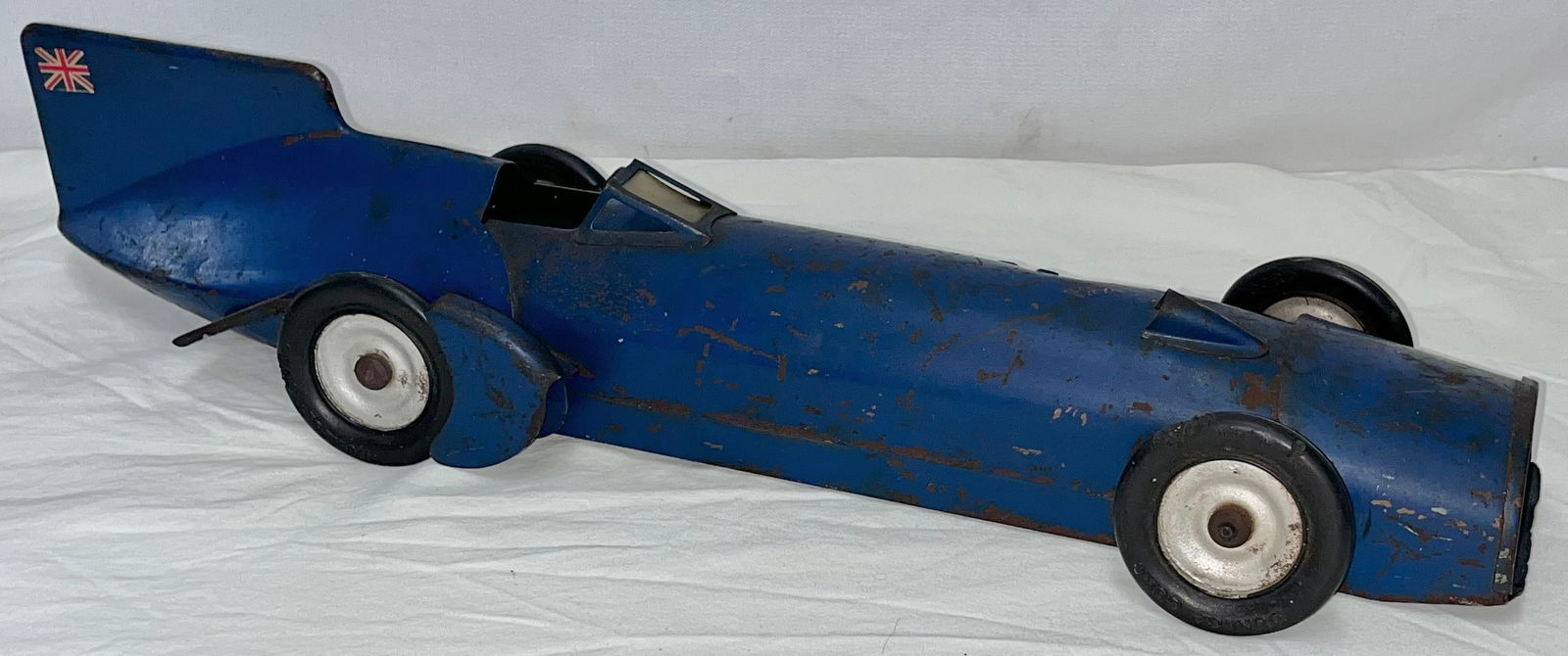 CIRCA 1920'S / 30'S KINGSBURY PRESSED STEEL CLOCKWORK RACE CAR TOY (1 of 15)
