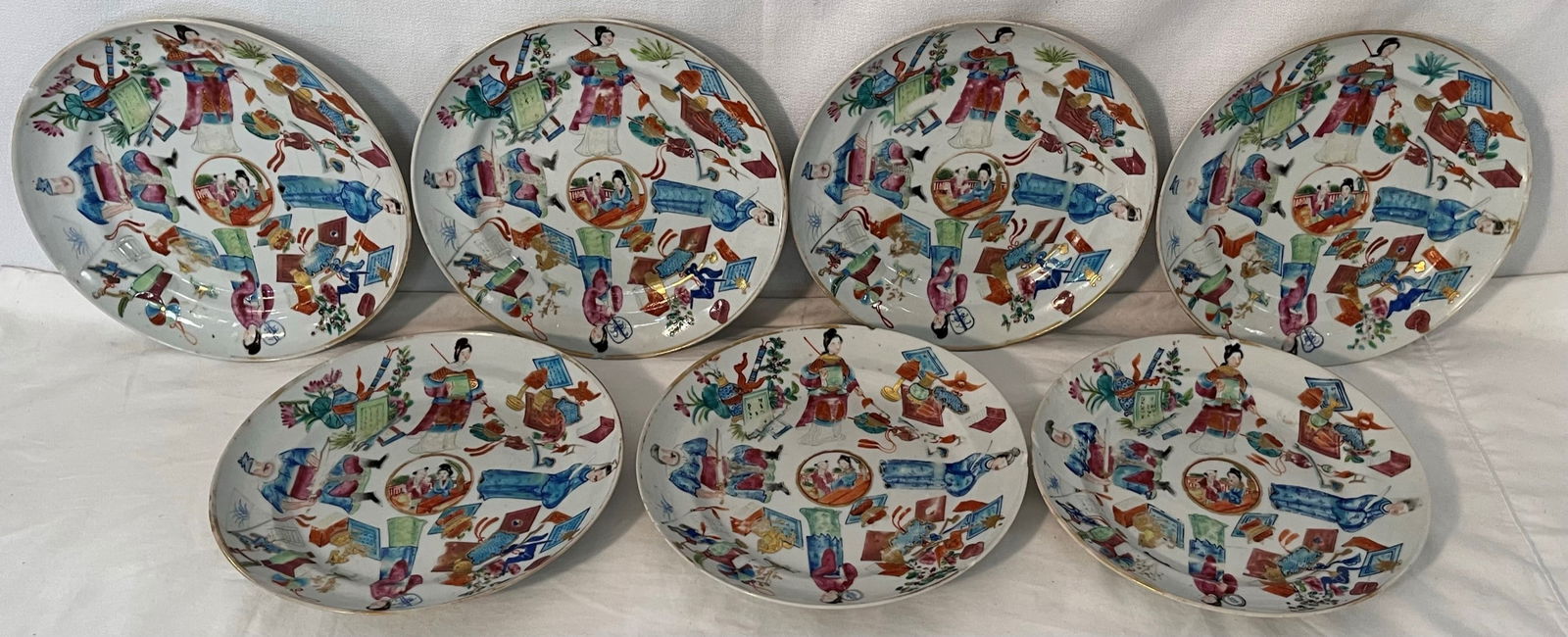 LOT OF SEVEN 18TH / 19TH C. CHINESE PORCELAIN PLATES (1 of 16)
