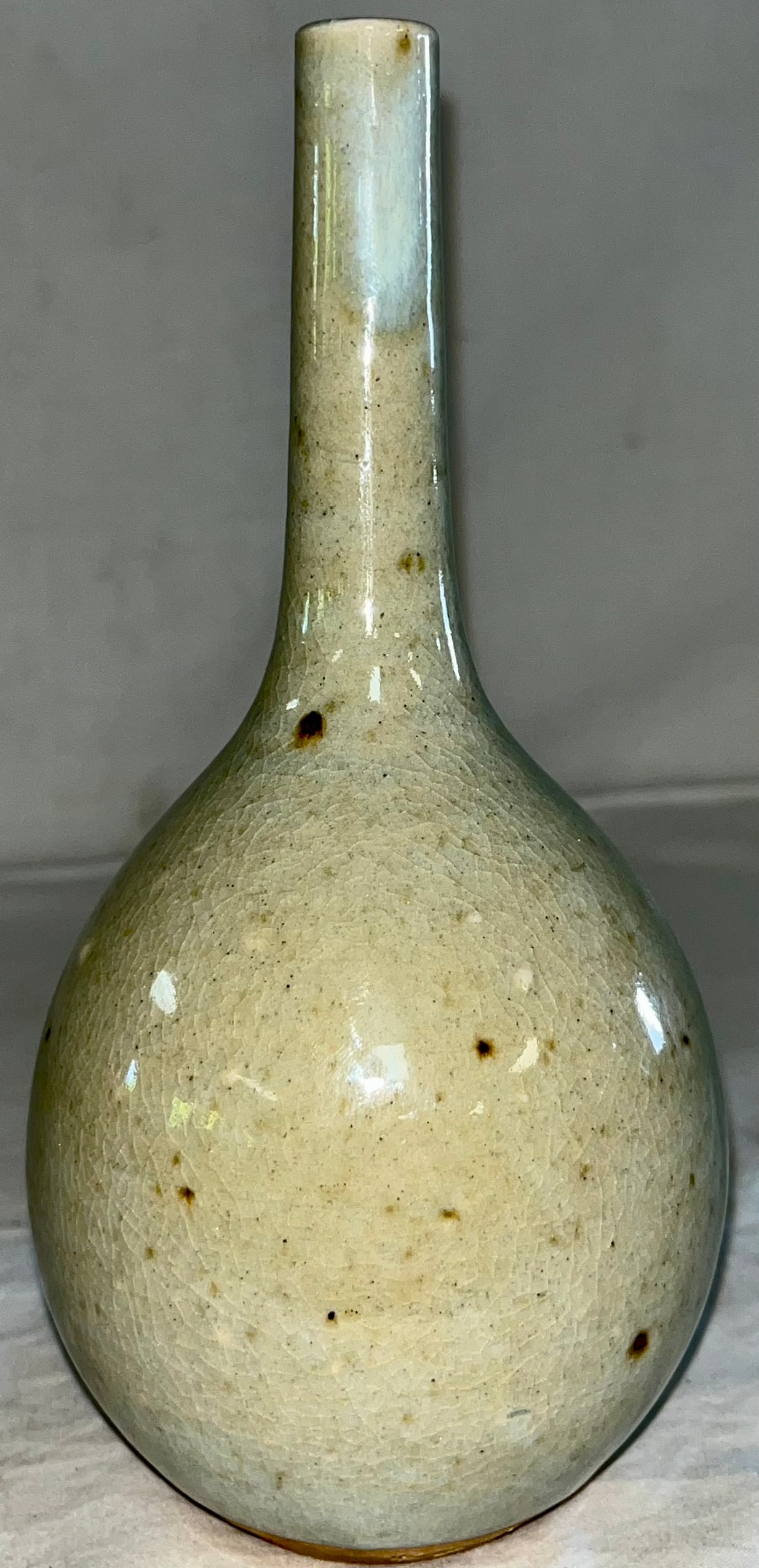 ASIAN CHINESE PORCELAIN BOTTLE OR BUD VASE - SIGNED (1 of 10)