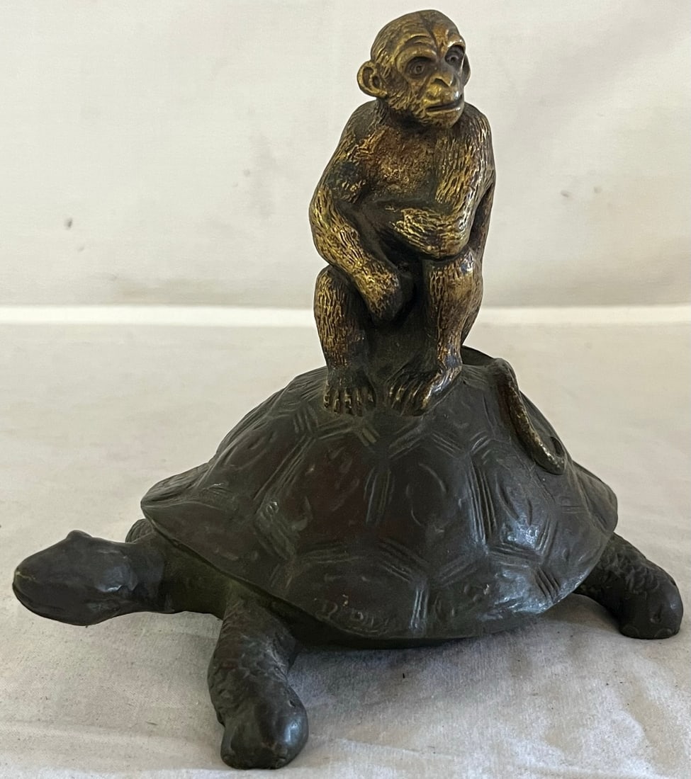FIGURAL BRONZE TURTLE W/ MONKEY ON HIS BACK - ARTIST SIGNED: ARTIST SIGNED FIGURAL BRONZE TURTLE W/ MONKEY ON HIS BACK - GOOD OVERALL CONDITION - 5" long, 4 1/2" high - VIEW ALL PHOTOS FOR DETAILS AND CONDITION