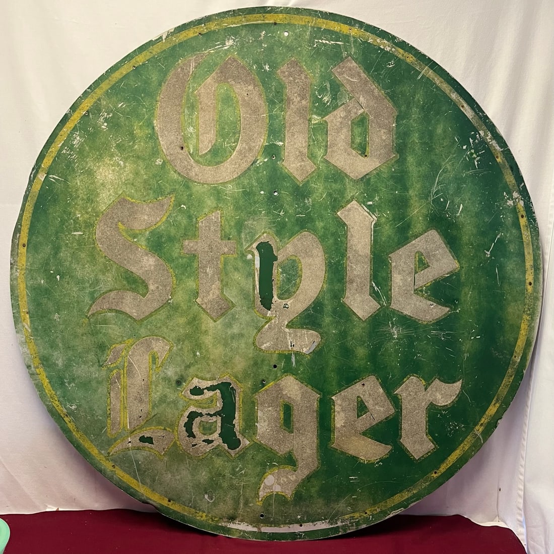 ANTIQUE 42" DIAM. "OLD STYLE LAGER" BEER ADVERTISING SIGN (1 of 5)